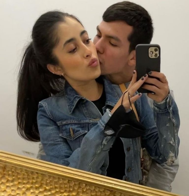 Gael García Bernal y Fernanda Aragonés